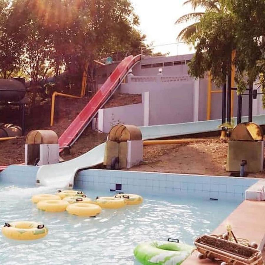 Hotel Complimentary Water Park Igatpuri Exteriér fotografie