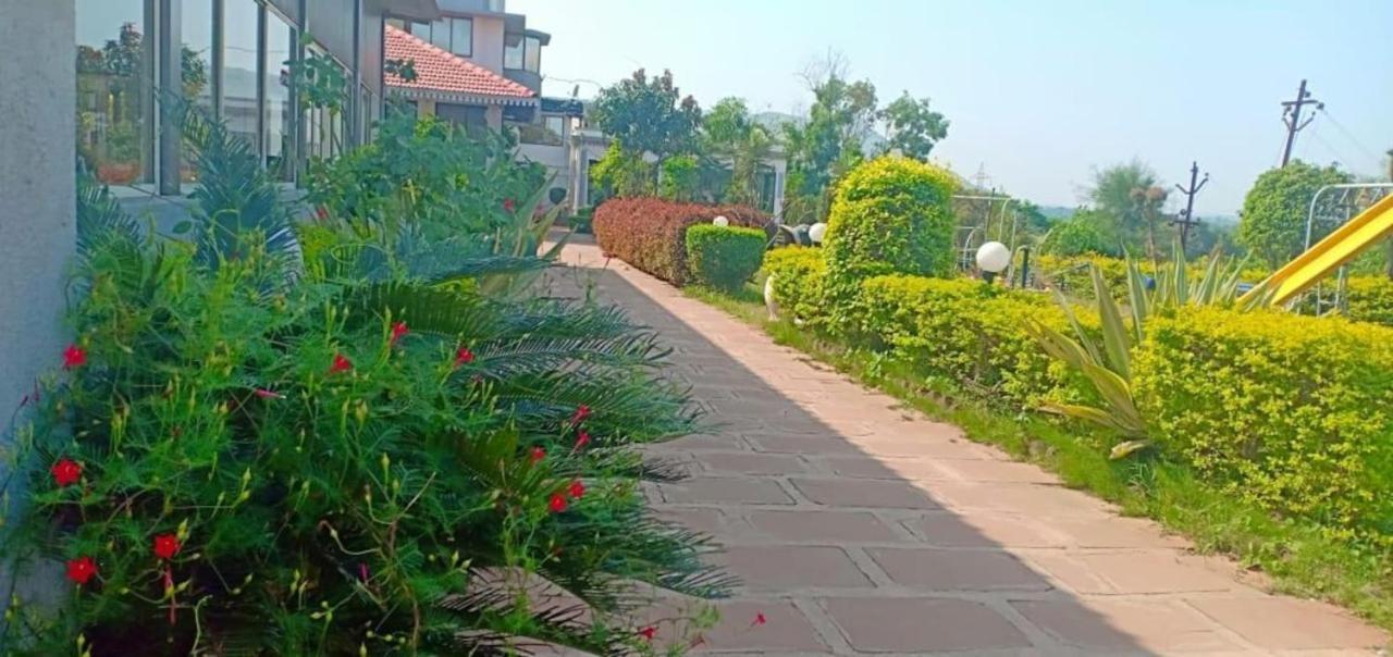 Hotel Complimentary Water Park Igatpuri Exteriér fotografie