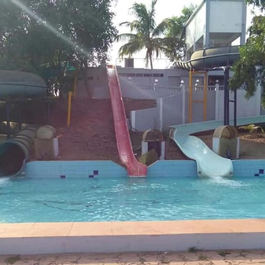 Hotel Complimentary Water Park Igatpuri Exteriér fotografie